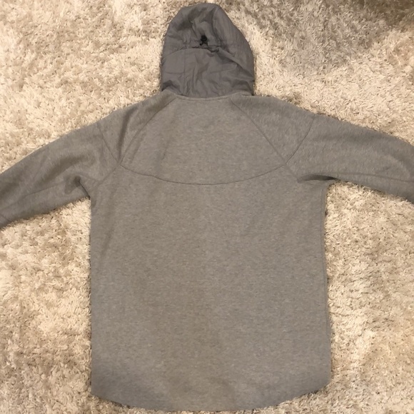 Nike Zip Up Hooded Sweatshirt - Picture 3 of 3